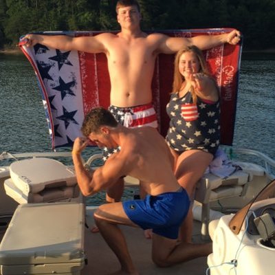 Profile Picture of Roy Joe Rhodes (@royjoerhodes) on Twitter