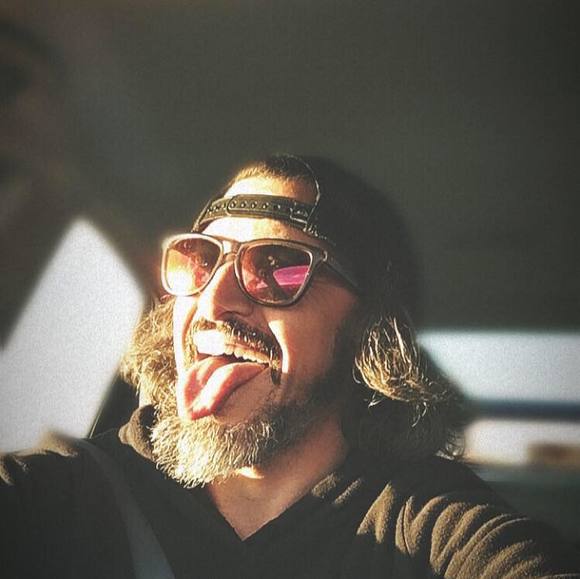 Profile Picture of Alexander Belmont (@abelmont3) on Poshmark