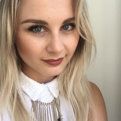 Profile Picture of Hayley (@HayleyAnnRose) on Twitter