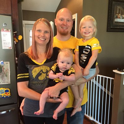 Profile Picture of Nick Hennen (@nico7269) on Twitter