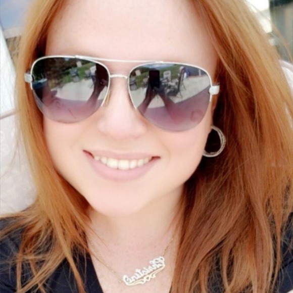 Profile Picture of Christine Stallone (@ginger167) on Poshmark