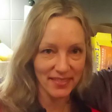 Profile Picture of Lorna Meyer (@lorna4083) on Twitter