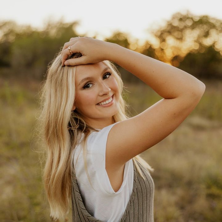Profile Picture of Carly (@carly.schroeder) on Tiktok