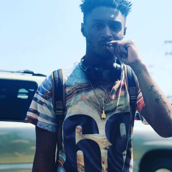 Nicholas Brunson - Poshmark Profile Picture of Nicholas Brunson (@nicholasbrunson) on Poshmark