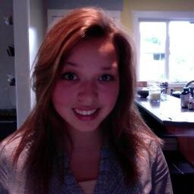 Profile Picture of Isabel Fisher (@izzyfisher) on Twitter