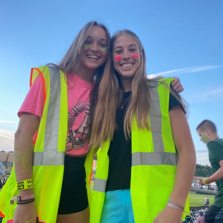 Profile Picture of George (@georgia.readwin) on Tiktok