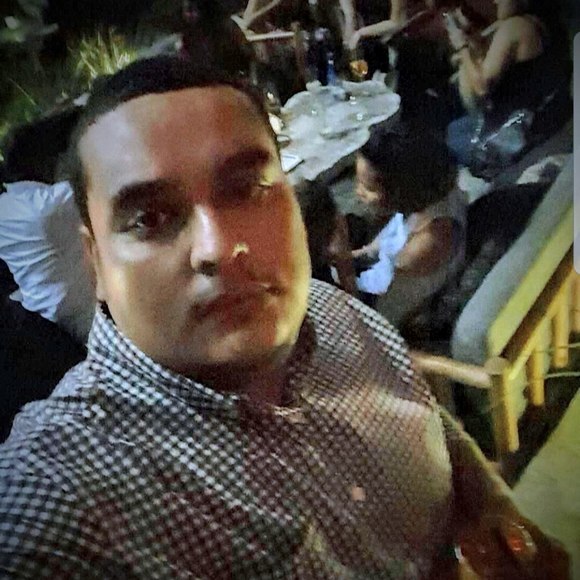 Rony Bonilla - Poshmark Profile Picture of Rony Bonilla (@ronybonilla11) on Poshmark