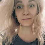 Profile Picture of Amanda Kemp (@podunk_yoga) on Instagram