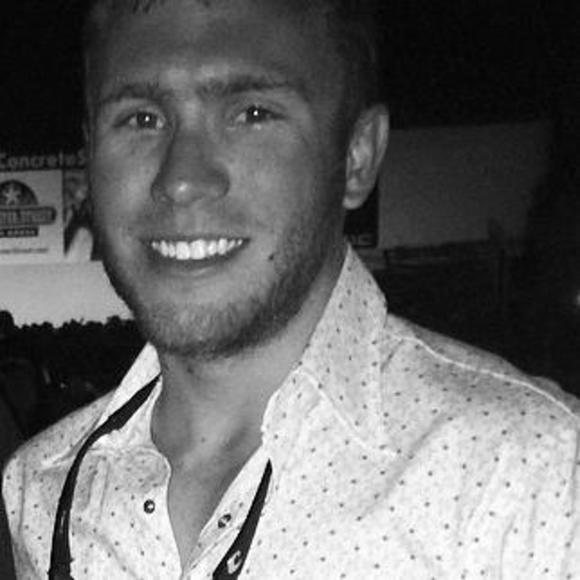 Profile Picture of Blake Zimmermann (@blakezim) on Poshmark
