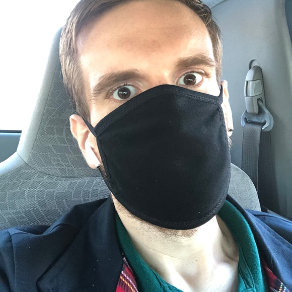 Profile Picture of Dylan Gill (@holagh0zt102) on Poshmark