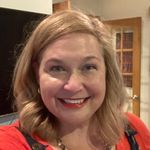 Profile Picture of Laurie Matthies-Scieszinski (@iowagiftgirl) on Instagram