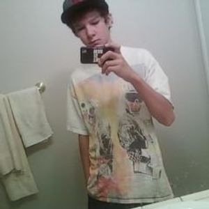 Profile Picture of Glen Childers (@abovtheinflewence) on Myspace