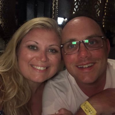 Profile Picture of Robert (@robh2396) on Twitter