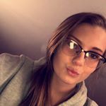 Profile Picture of Miranda Rowe (@mirandas_closet___) on Instagram