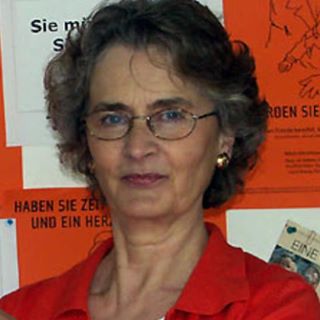 Profile Picture of Elisabeth Hofmann (@elisabeth.hofmann.332) on Facebook