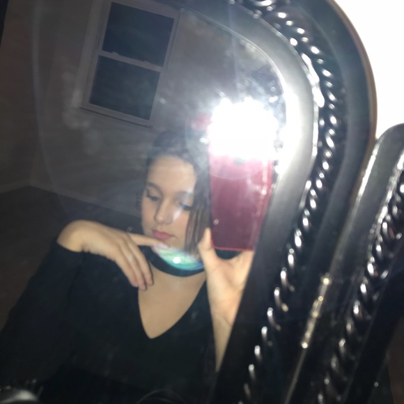 Profile Picture of Haley Shiflett (@haleymollbug) on Poshmark