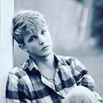 Profile Picture of jerry random (@jerryrandom) on Instagram