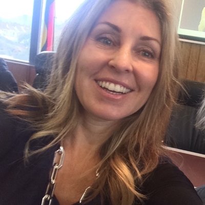 Profile Picture of Isabelle Phillips (@MackerelSkyLead) on Twitter