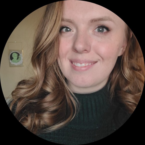 Profile Picture of Michaela Larson (@michaelalars947) on Poshmark