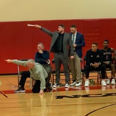 Profile Picture of Eric (@CoachEricGoogs) on Twitter