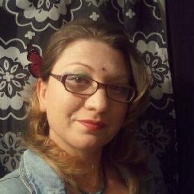 Profile Picture of Jillian Hand (@jillianstar) on Twitter