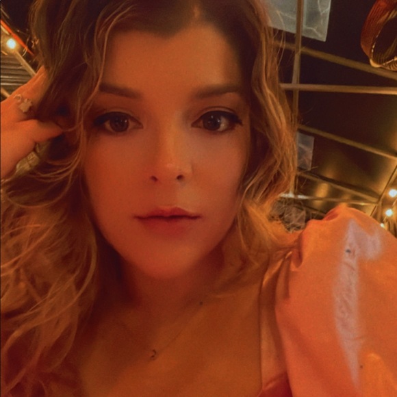 Profile Picture of Luz maria Dominguez estevez (@ldomin227) on Poshmark