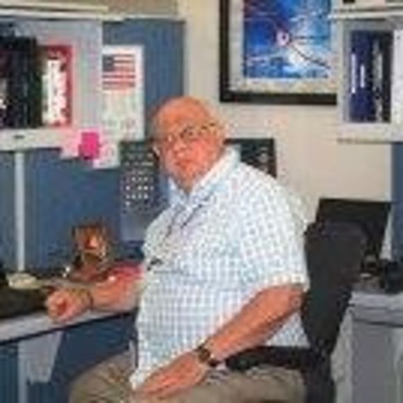 Profile Picture of Dennis Ingebretsen (@dingebretsen) on Poshmark