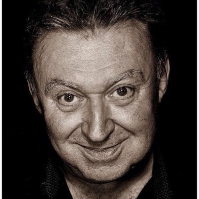 Profile Picture of Neil Simpson (@neilsimpsonbass) on Twitter