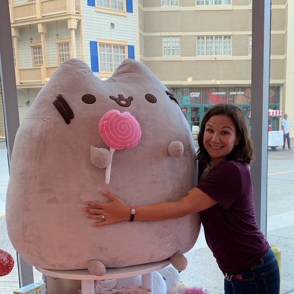 Profile Picture of Gabrielle Naccarato (@gabfabioneri) on Poshmark