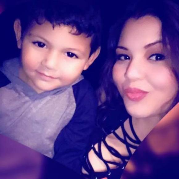 Profile Picture of Vivian Viesca (@viesca) on Poshmark