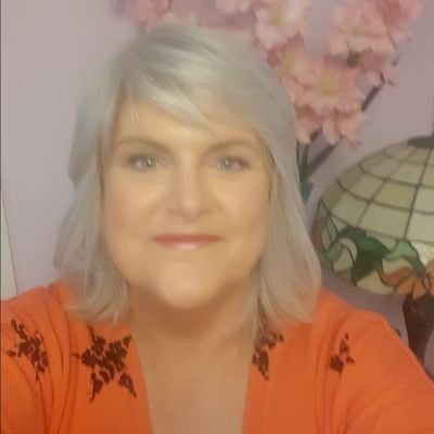 Profile Picture of Gemma Kelly (@redgemck1) on Twitter