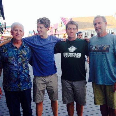 Profile Picture of Pam Carroll (@ppcarroll101) on Twitter