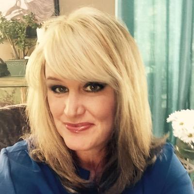 Profile Picture of Tracey L. (@tracey_lyons68) on Twitter