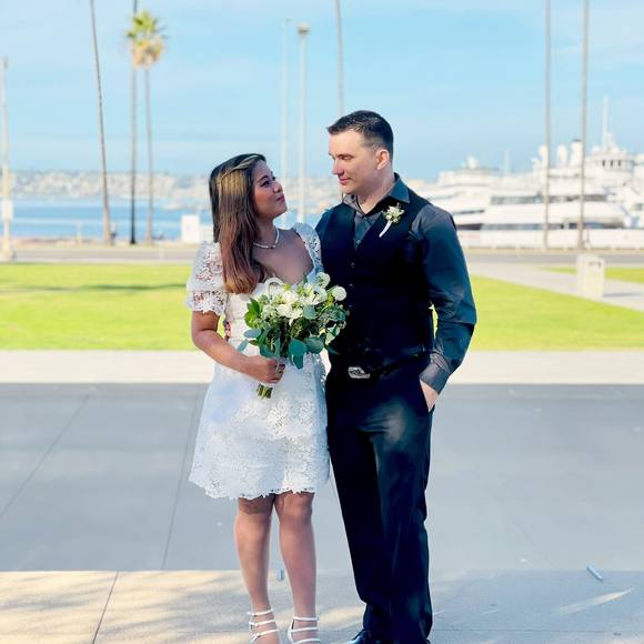 Profile Picture of Amida Adye (@jusmine19) on Poshmark