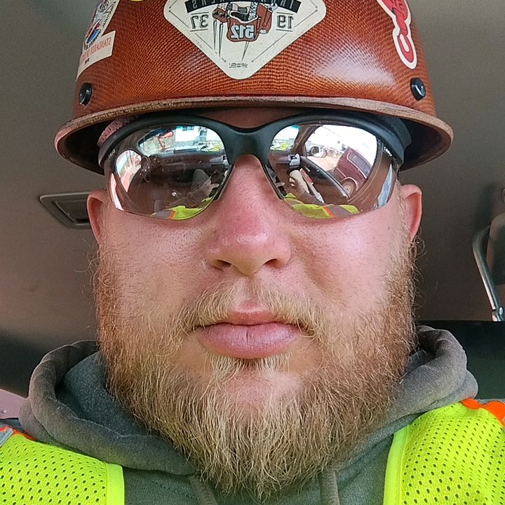 Profile Picture of Jeremy Hansen (@jeremyhansen0) on Tiktok