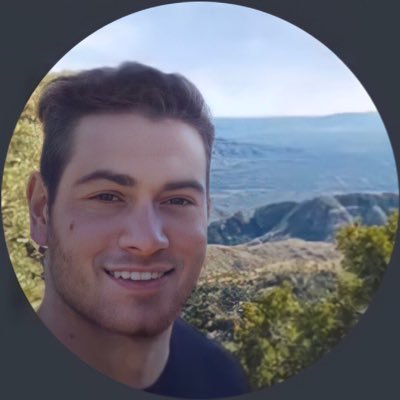 Profile Picture of Drew Reavis (@Drewbradrew) on Twitter