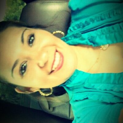 Profile Picture of Diana Benavidez (@BenavideDiana) on Twitter