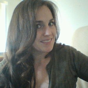 Profile Picture of Rae Hill (@sweetbabyraes) on Myspace