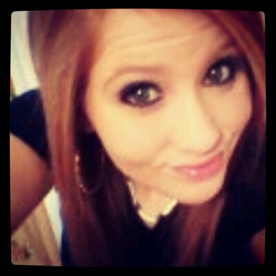Profile Picture of Ariel Burdette (@Abud18Ariel) on Twitter