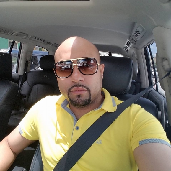 Profile Picture of Miguel Bencosme (@srdlanoche14) on Poshmark