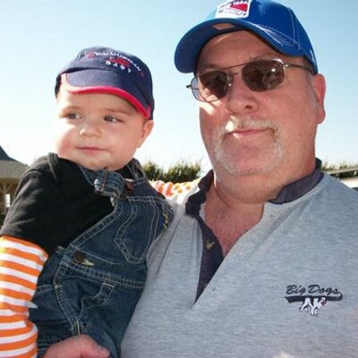 Profile Picture of Tom Marcello (@RangersTom26) on Twitter