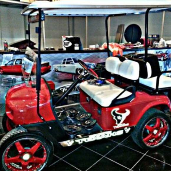 Profile Picture of Leapy Jenkins (@leapy1225) on Poshmark