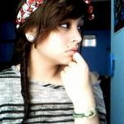 Profile Picture of JODIE GILBERT (@STACIfWJ0) on Twitter