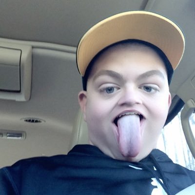 Profile Picture of Evan Eichhorn (@evane823) on Twitter