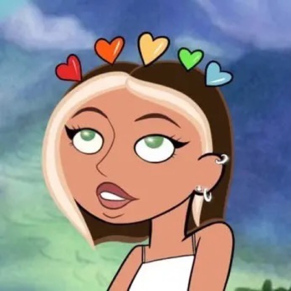 Profile Picture of Lia Joseph (@fluffykitty1901) on Poshmark