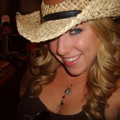 Profile Picture of Lawrence Lauzon (@lawrenceeyklauz) on Twitter