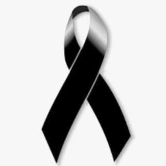 Profile Picture of Daniel Burnett (@danielnsth) on Poshmark