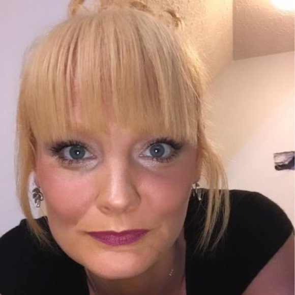 Profile Picture of Christy Taulbee (@christy_taulbee) on Poshmark