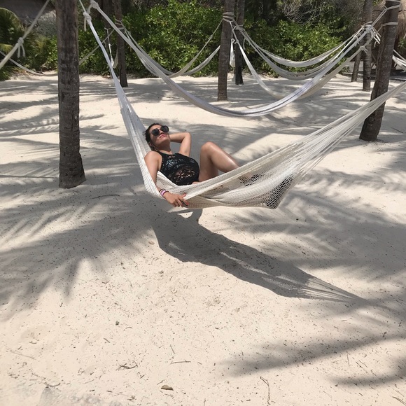 Kiara Colomer - Poshmark Profile Picture of Kiara Colomer (@colomerk) on Poshmark