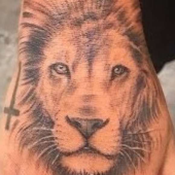 Profile Picture of John Grant (@gjohn994) on Poshmark